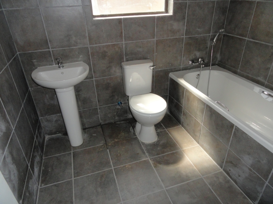 To Let 3 Bedroom Property for Rent in Baillie Park North West